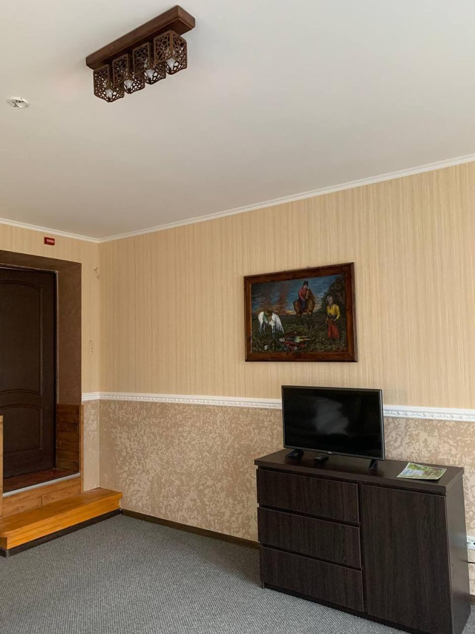 Hotel Полярис Polyaris Jaremcze Zewnętrze zdjęcie